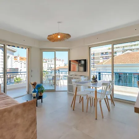 Апартаменты L'athena Elegant Avec Sublime Terrasse, Position Parfaite Pour Un Sejour Incroyable